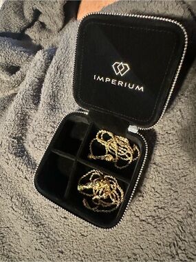 Men’s Gold Rope Chains in Black Travel Jewelry Case